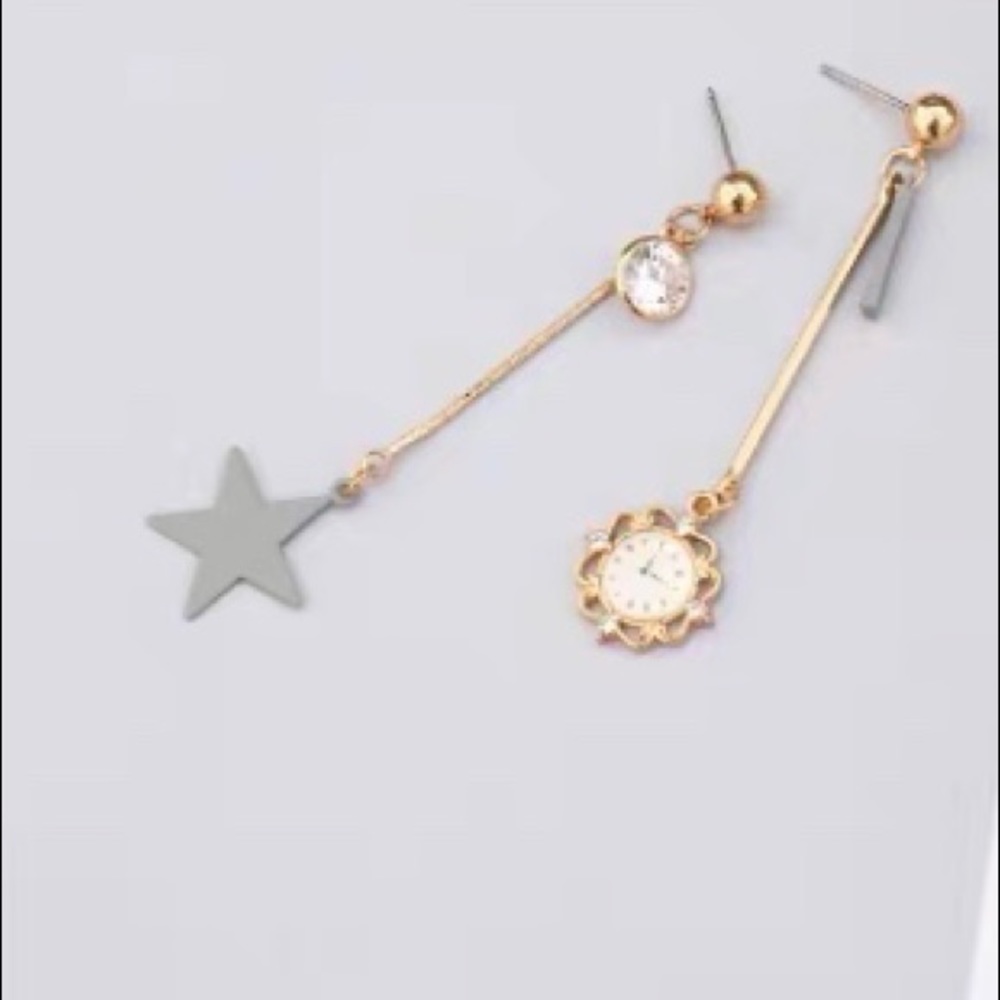 Clock &Star style earrings